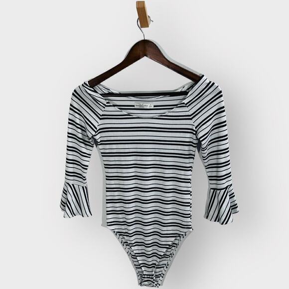 Abercrombie Striped Bodysuit Angel Sleeve Boho Small - Picture 2 of 10